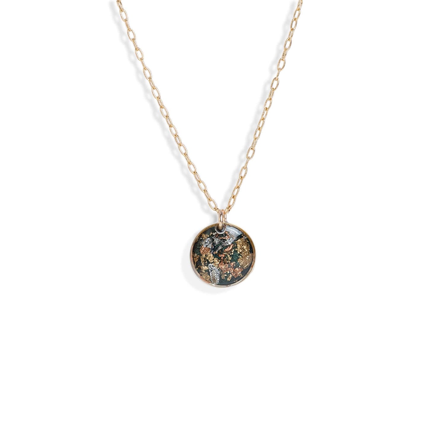 Small Circle Shimmering Necklace