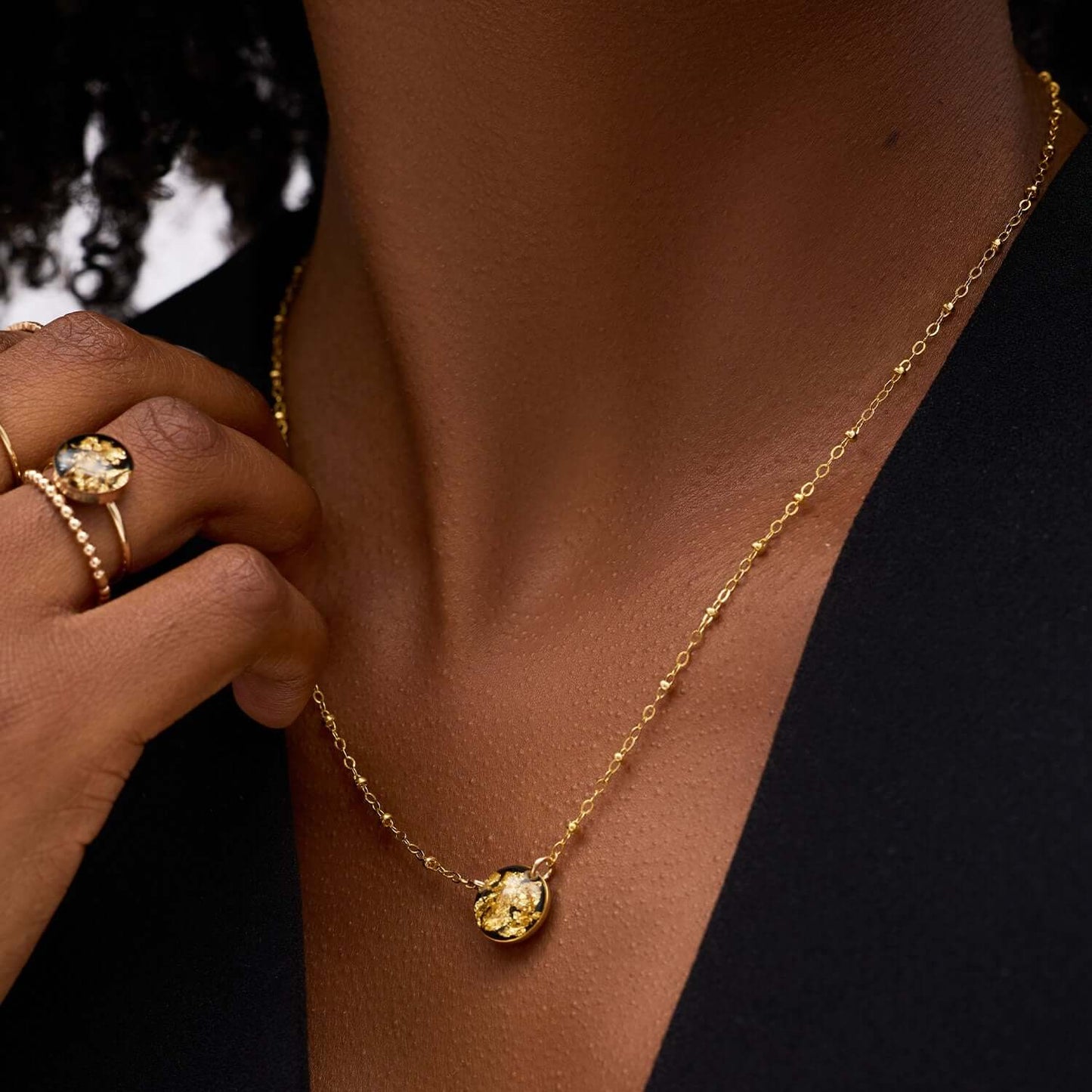 Round Shimmer Foil Necklace