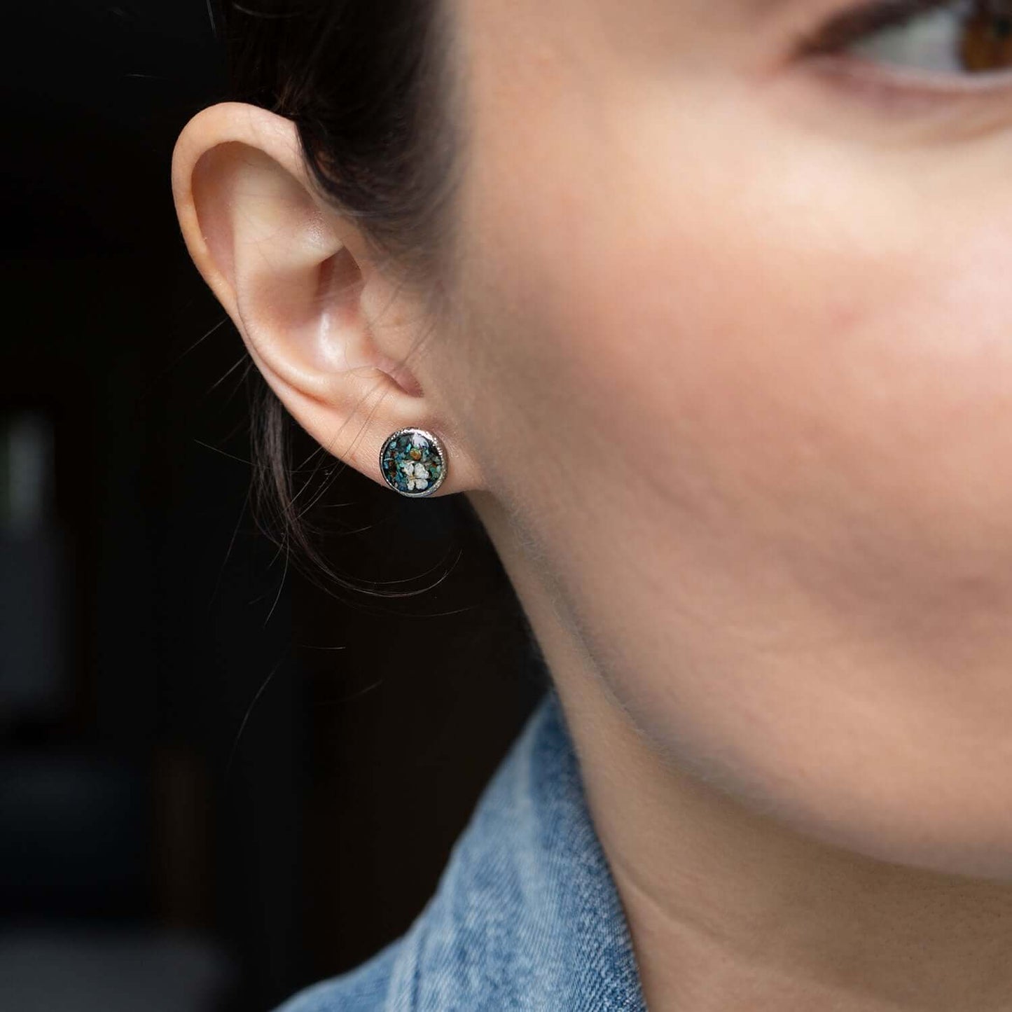 Round Flower Earrings in Silver