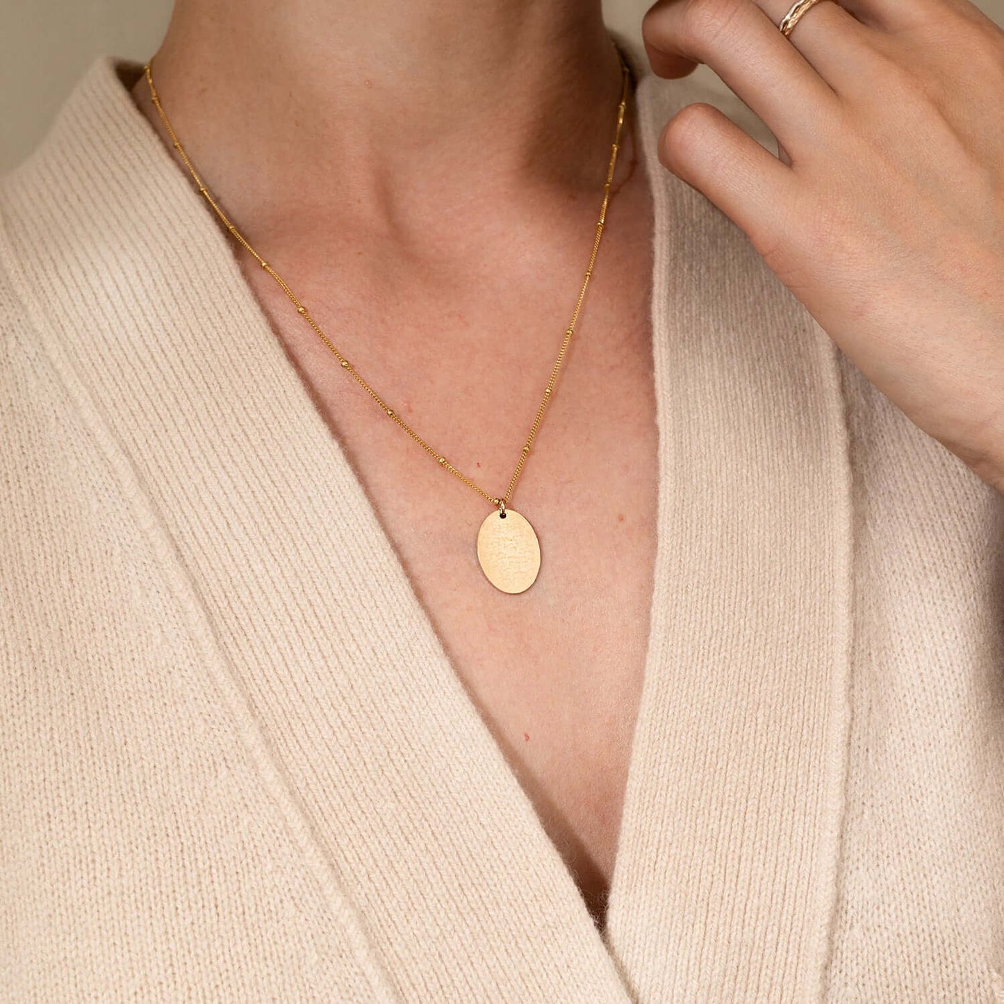 Oval Pendant Necklace