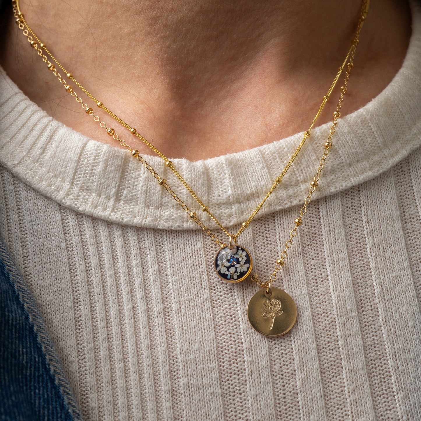 Violet Floral Round Necklace