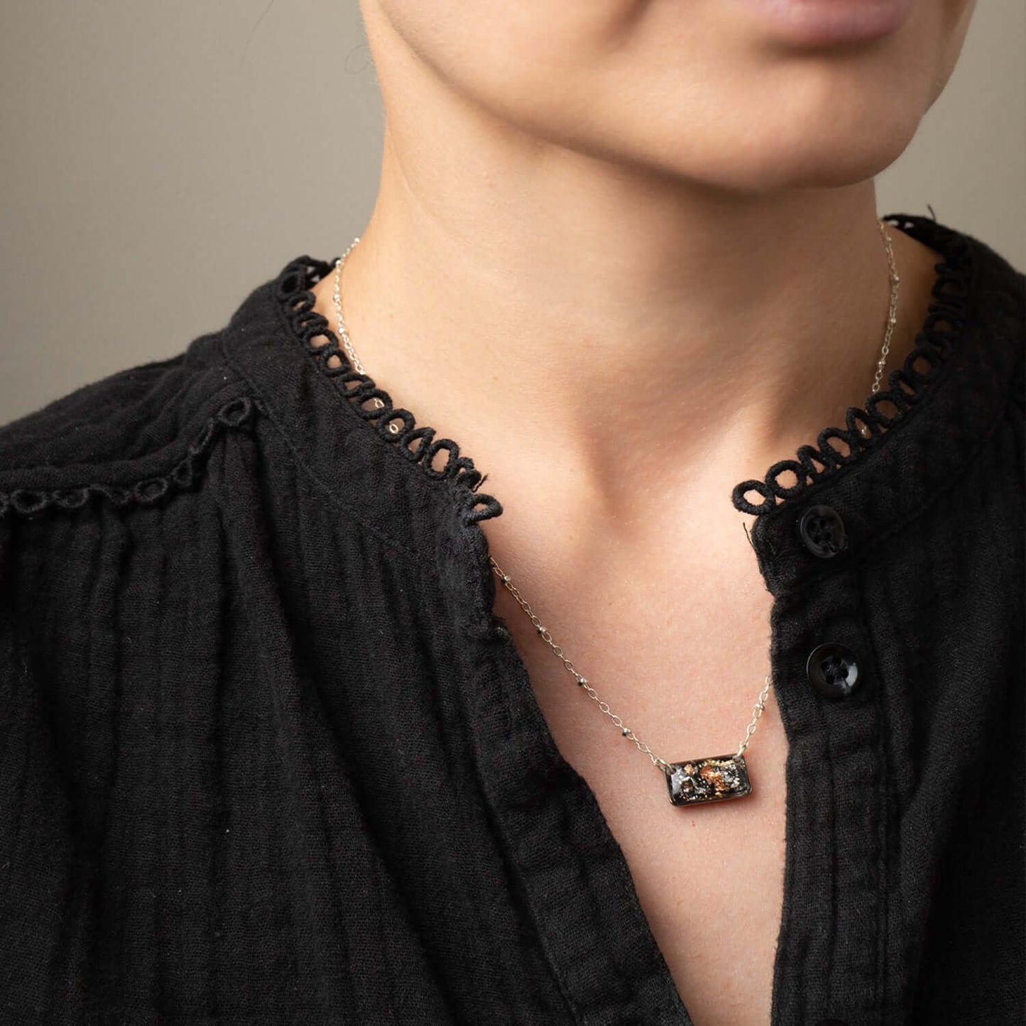 Mini Bar Necklace in Silver