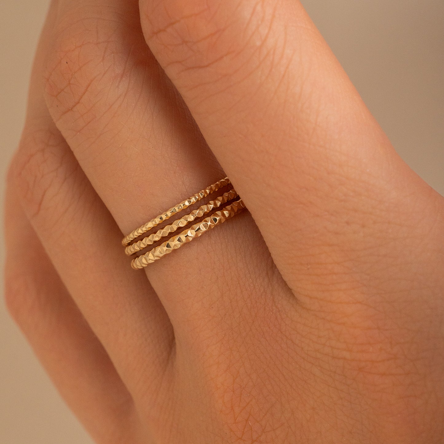 Disco stacking ring
