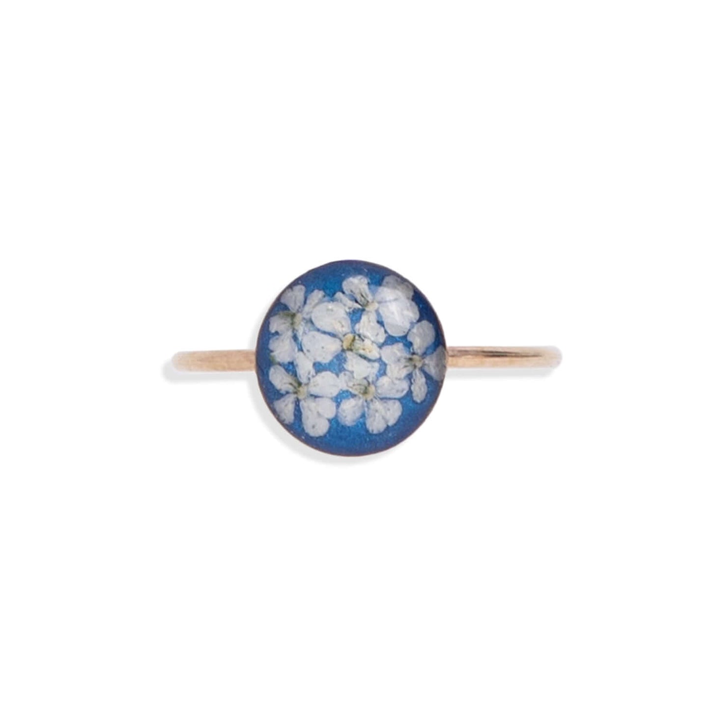 Delicate Round ring