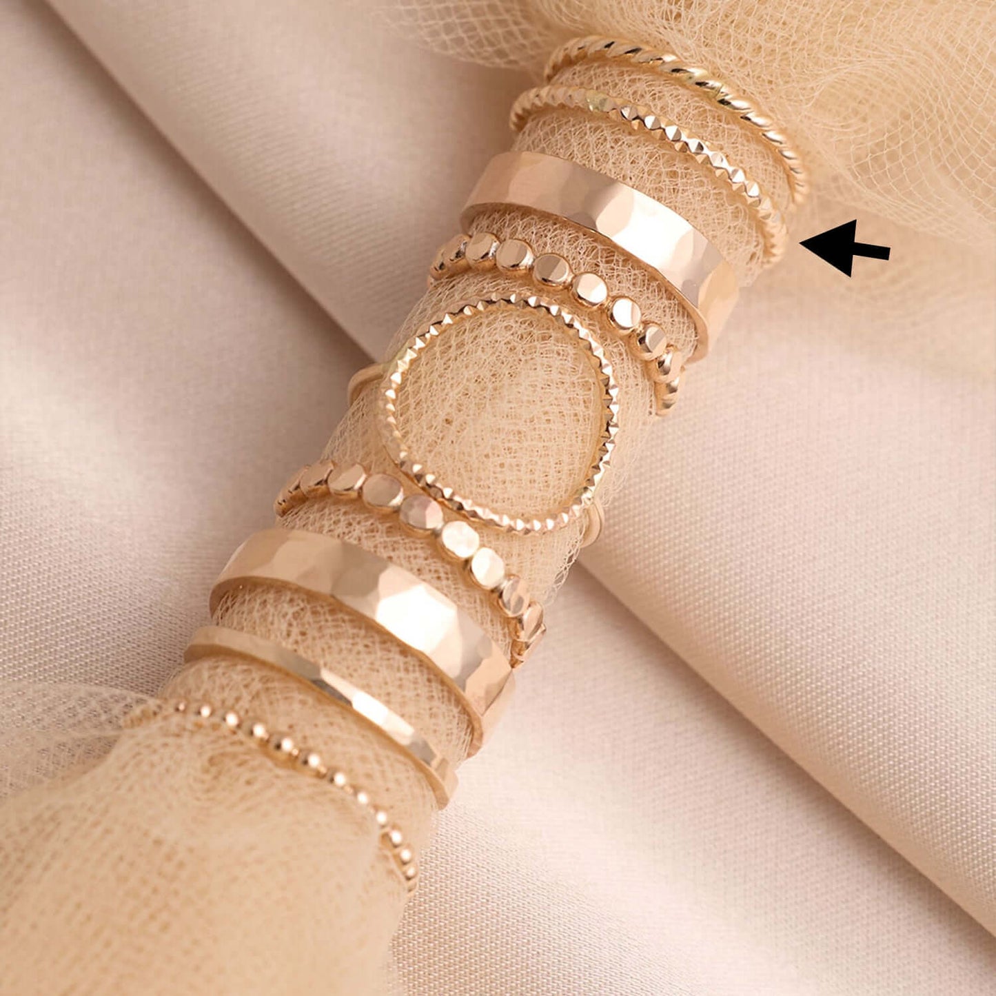 Disco stacking ring