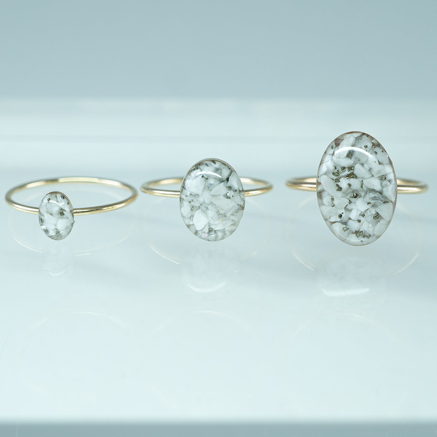 Oval Howlite ring