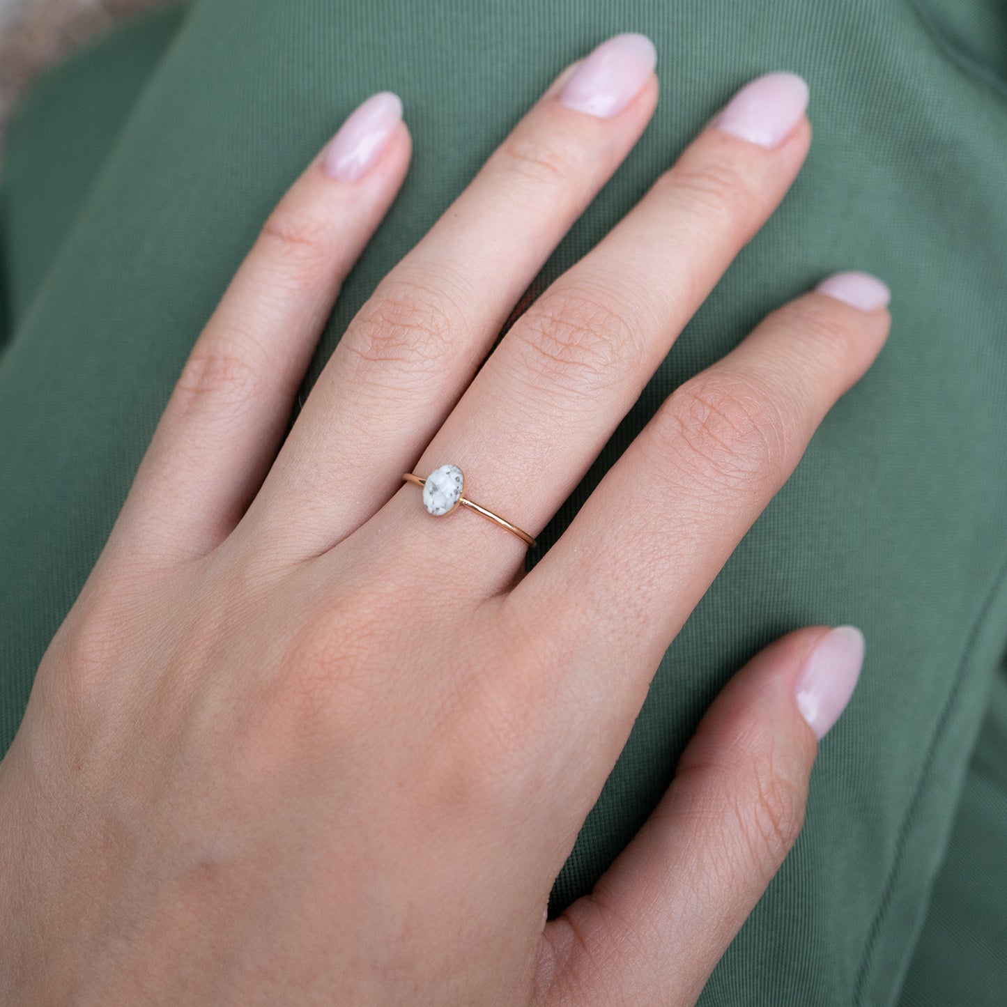 Oval Howlite ring