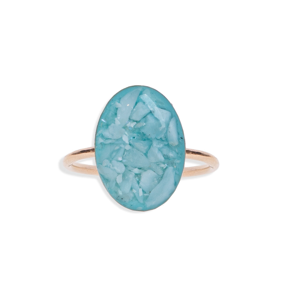 
                      
                        Statement Oval ring
                      
                    