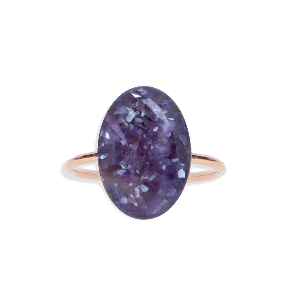 
                  
                    Statement Oval ring
                  
                