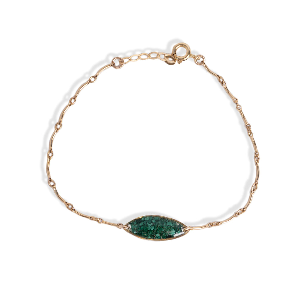 
                      
                        Oval River Chain bracelet
                      
                    