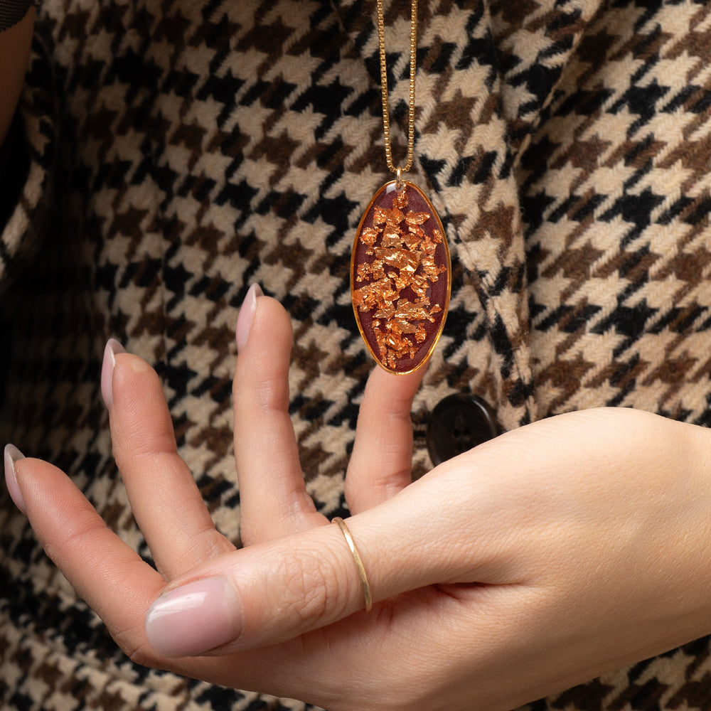 
                      
                        Rouge Oval Pendant Necklace
                      
                    