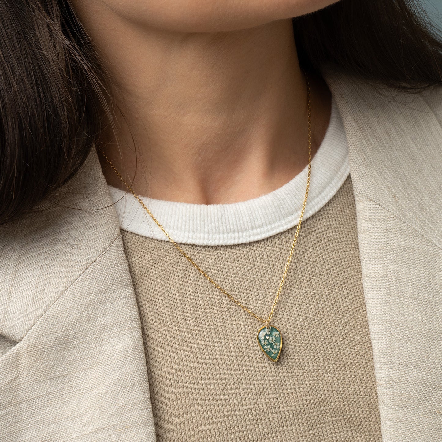 Drop Flower Necklace