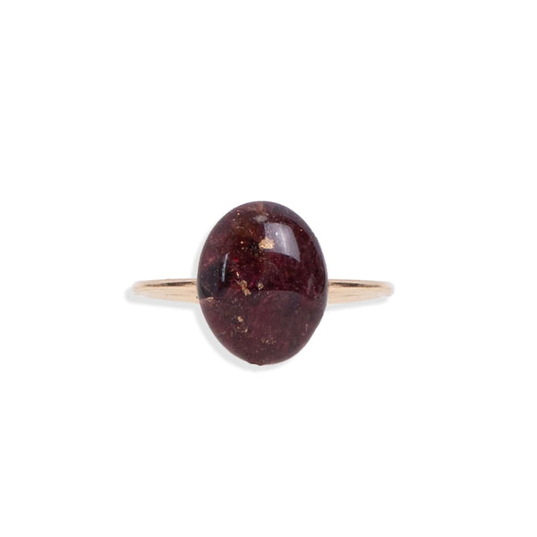 Delicate Oval Gemstone ring - Kate Koel