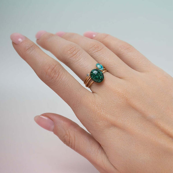 Delicate Oval Malachite ring - Kate Koel