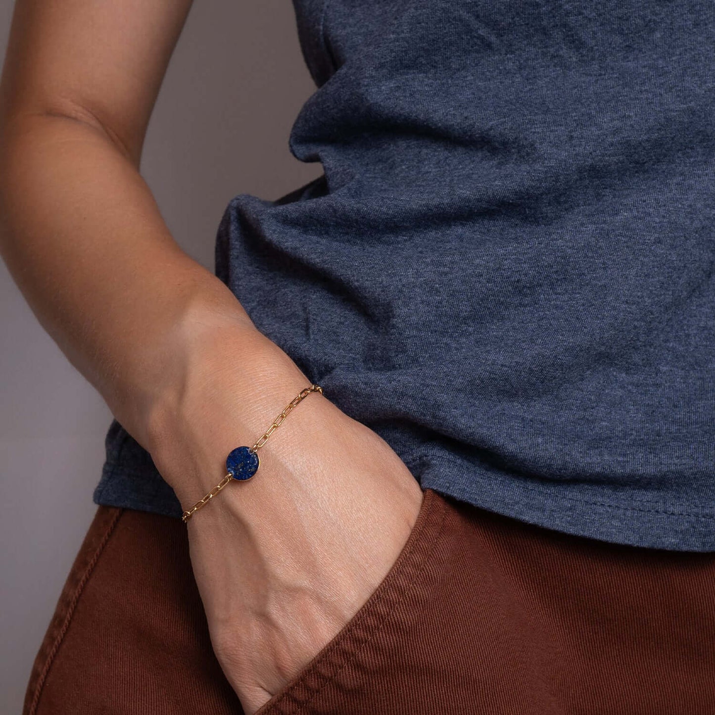 Delicate Round Lapis Bracelet - Kate Koel
