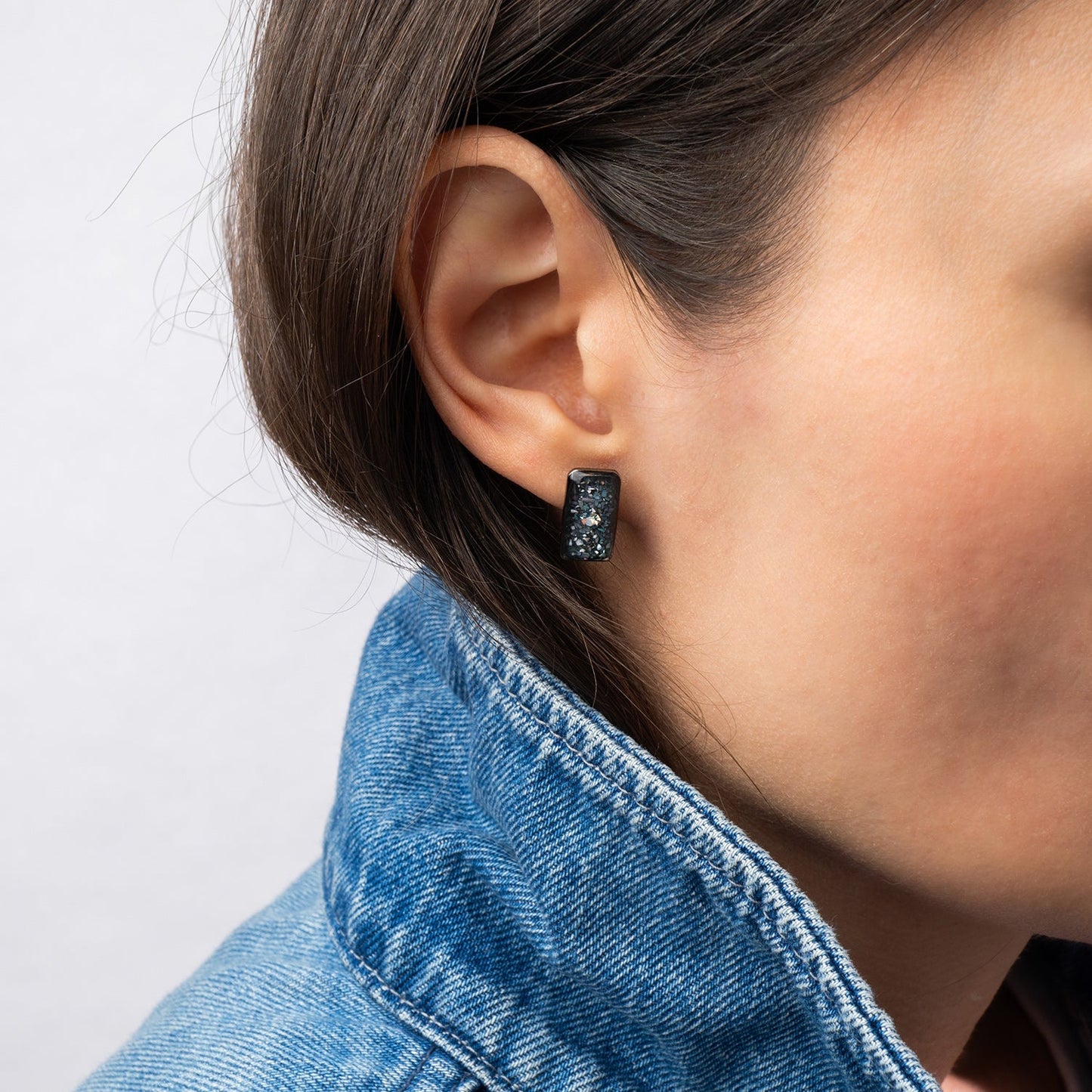 Lulu Bar Stud Earrings - Kate Koel