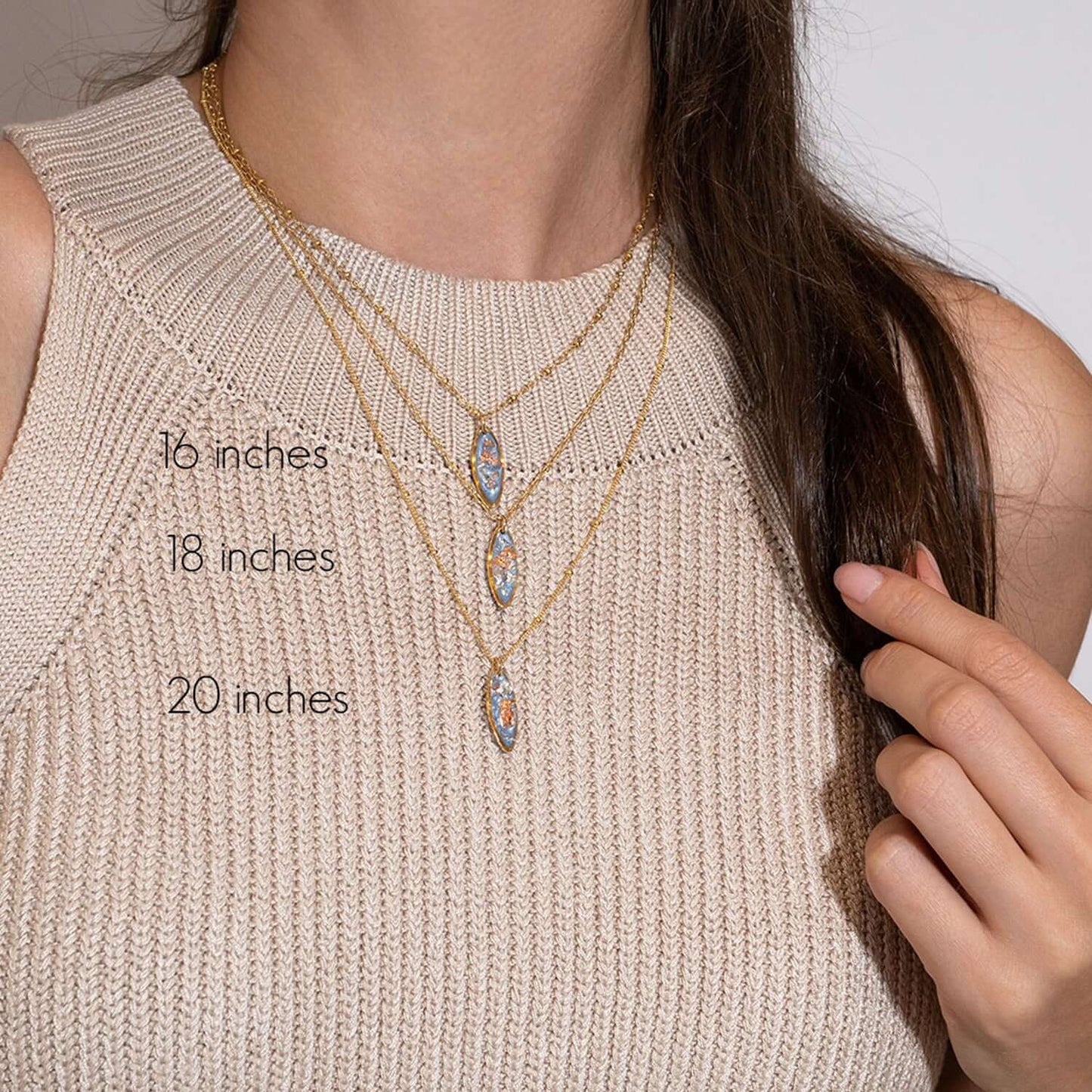 Oval Vanilla Sky Necklace in Silver - Kate Koel