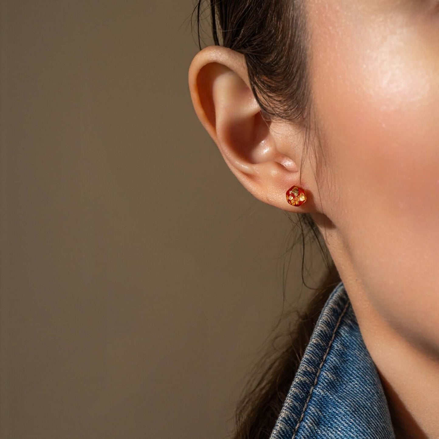 Tiny hexagon earrings - Kate Koel