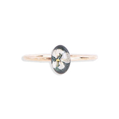Delicate 14k gold filled flower ring with real dried
Queen Anne's Lace set in glass-like resin