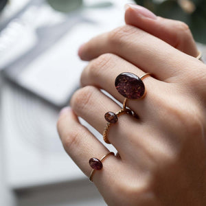 Tiny Oval Garnet ring - Kate Koel